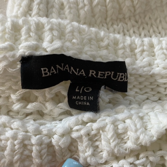 BANANA REPUBLIC SWEATER - Picture 3 of 5
